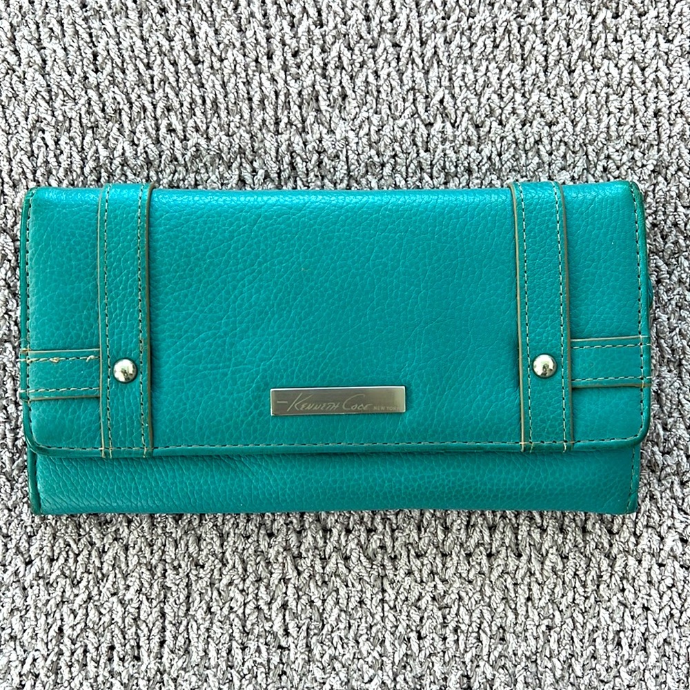 Kenneth Cole New York wallet